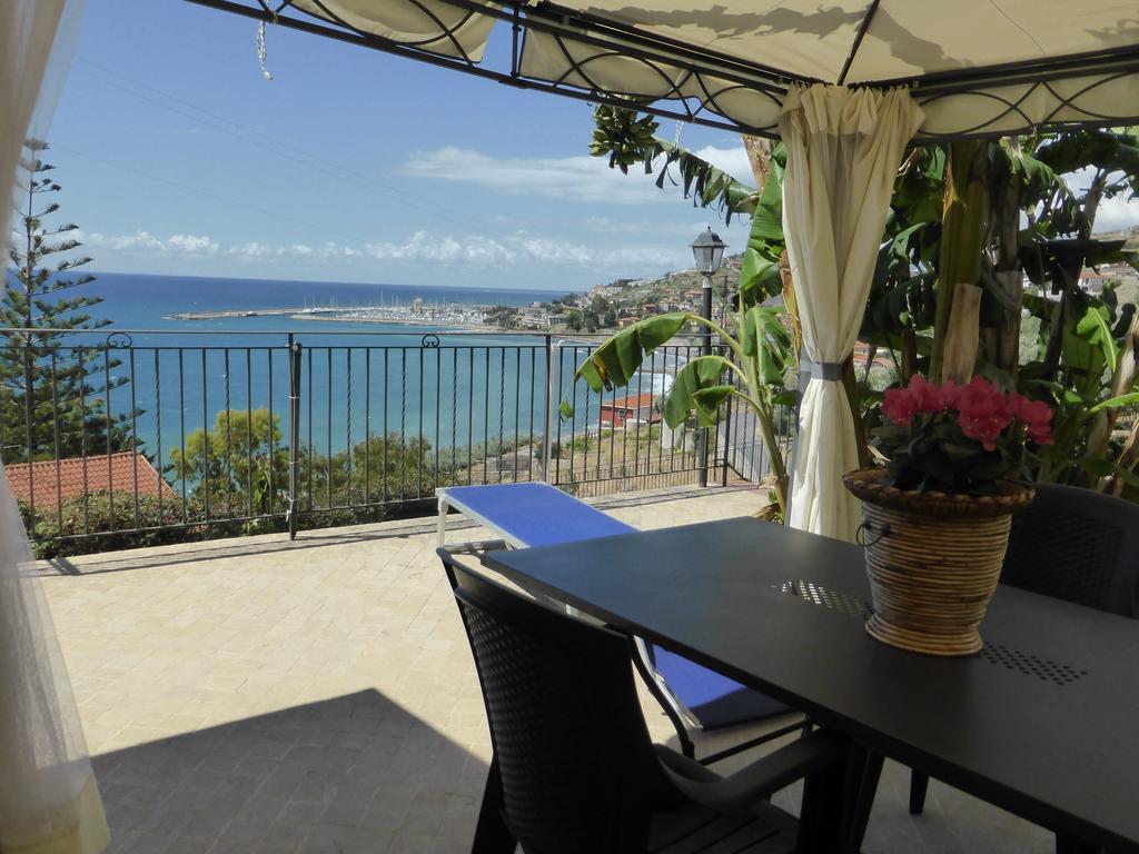 Del Mare Ligure Terme & Piscina A 37 Gradi Appartement Santo Stefano al Mare