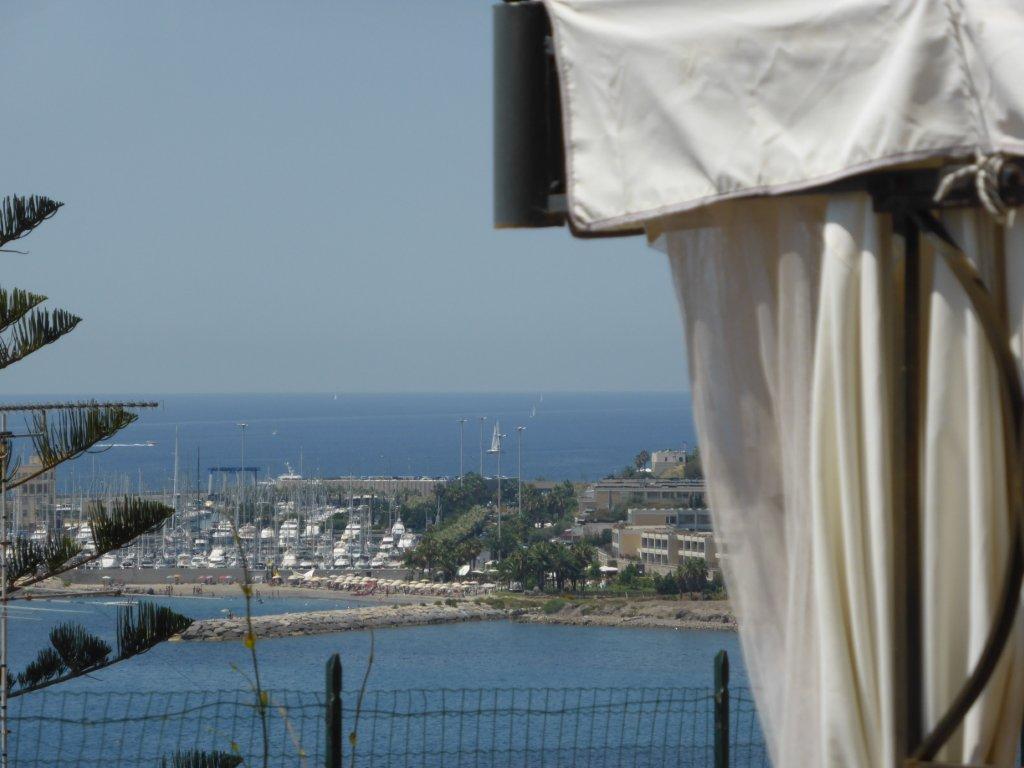 Del Mare Ligure * Santo Stefano al Mare