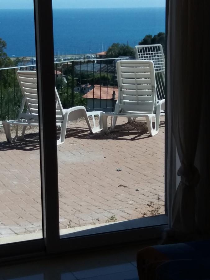 Del Mare Ligure Terme & Piscina A 37 Gradi Apartment Santo Stefano al Mare